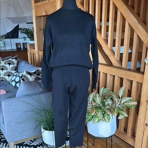 Black Women's Knit Pants Set